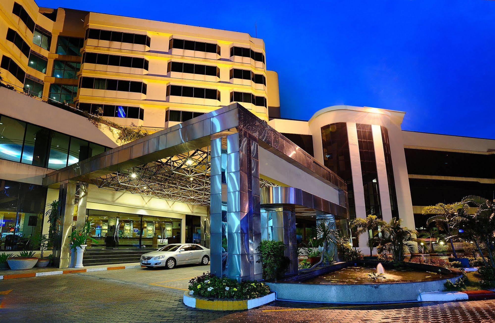 Chon Inter Hotel Chonburi Exteriér fotografie
